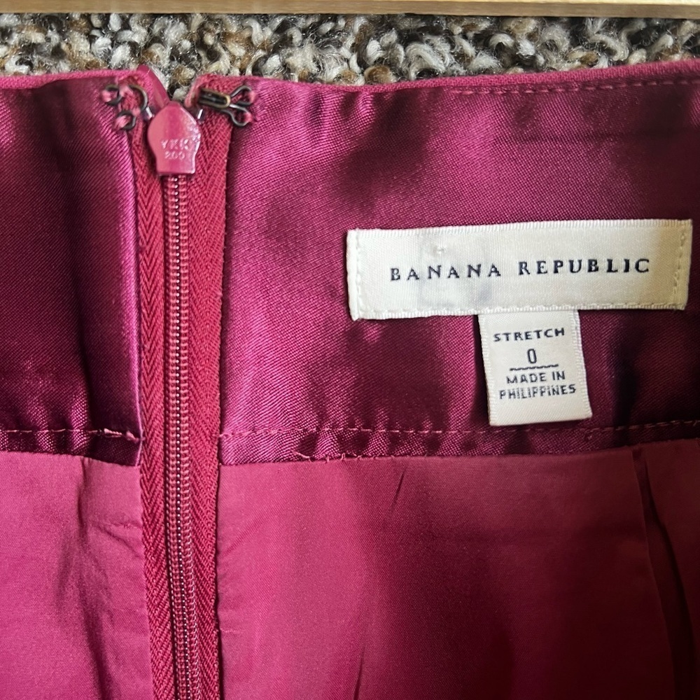 Banana Republic Pink A-Line Knee-Length Skirt for Work - Picture 4 of 6